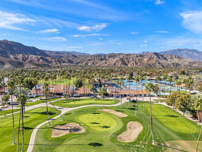 Building Photo - 27 Cll Encinitas