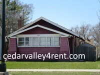 Building Photo - 1233 Logan Ave