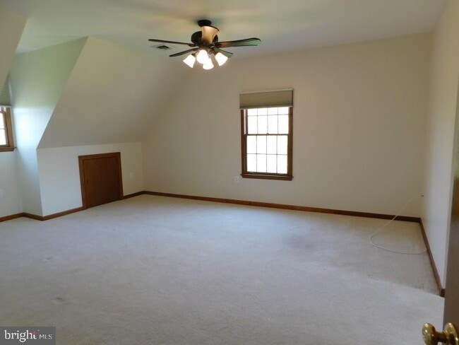 Building Photo - 13886 Berlin Turnpike