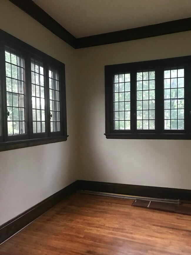 40 Ashland Ave 40 Ashland Ave Buffalo NY 14222 Apartment Finder