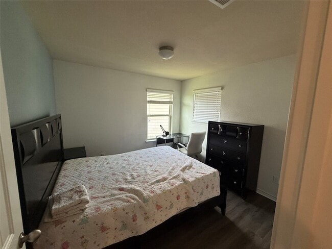 Building Photo - 9203 Haverford Cove Ct
