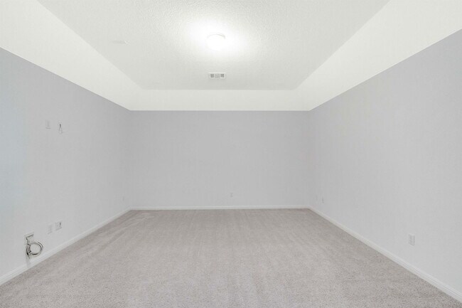 Building Photo - 17629 Shafer Dr