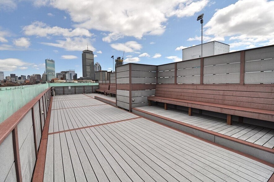 Building Photo - 466 Commonwealth Avenue