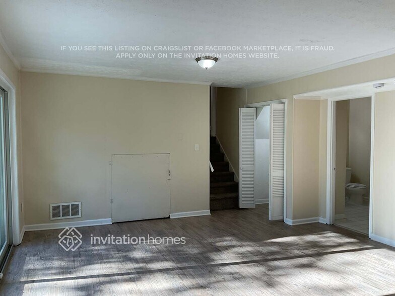 Building Photo - 3370 Doyle Ln SW