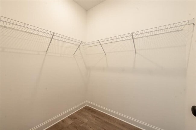 Building Photo - 3272 Stillwood Dr