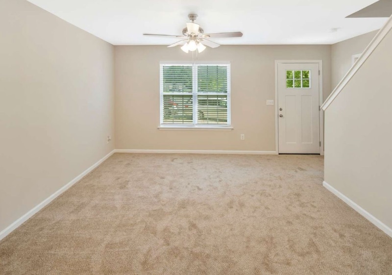 Building Photo - 236 Pangle Dr
