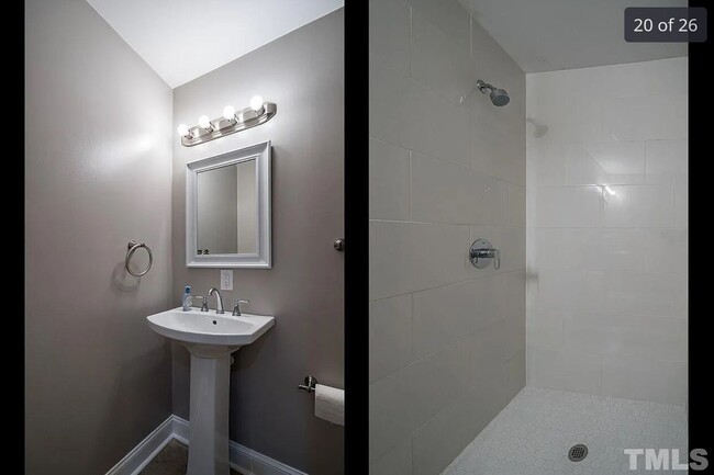 Building Photo - Updated 3 Bedroom Ranch with Stunning Details in Trinity Park - Fenced-in Yard, Pet Friendly!