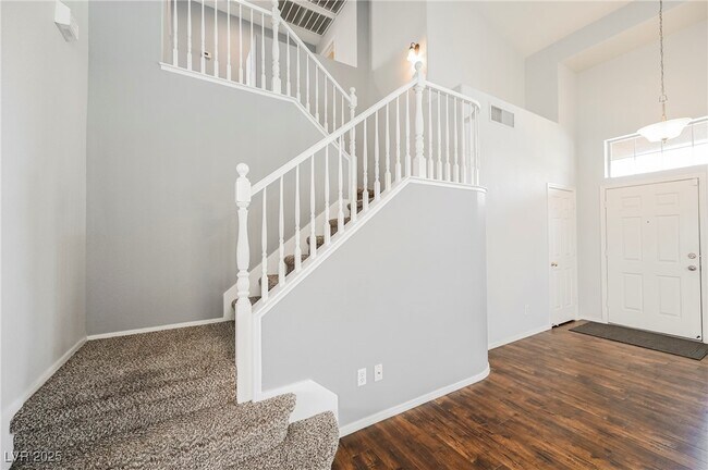 Building Photo - 7809 Faith Ct