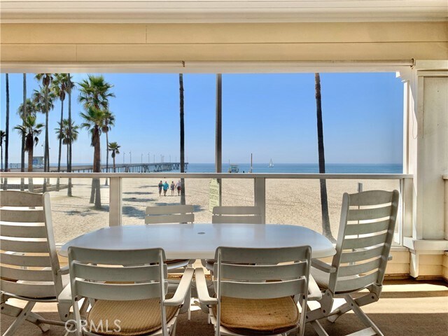 Building Photo - 3003 Ocean Front Walk