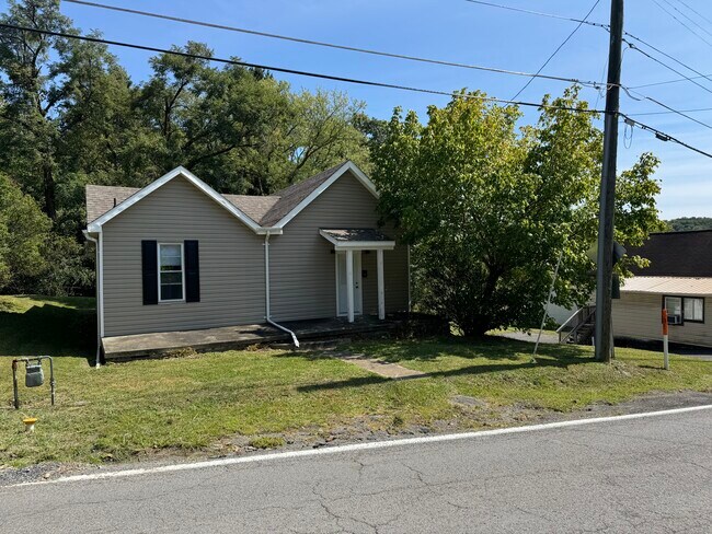 Building Photo - 1911 Morgantown Ave