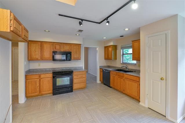 Primary Photo - 734 Marble Canyon Cir