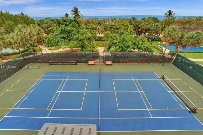 Building Photo - 1201 S Ocean Dr