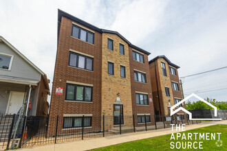 Building Photo - 738 N Avers Ave