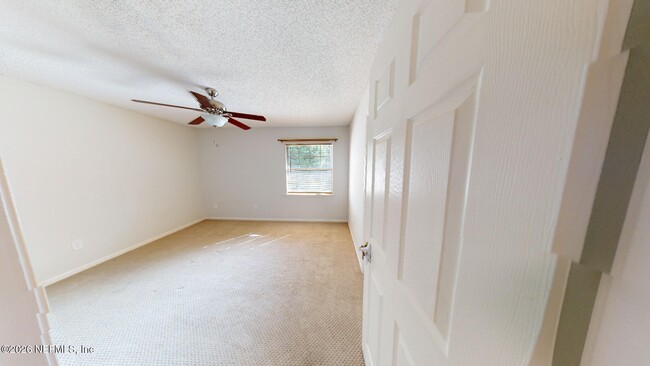 Building Photo - 11645 Lazy Willow Ln