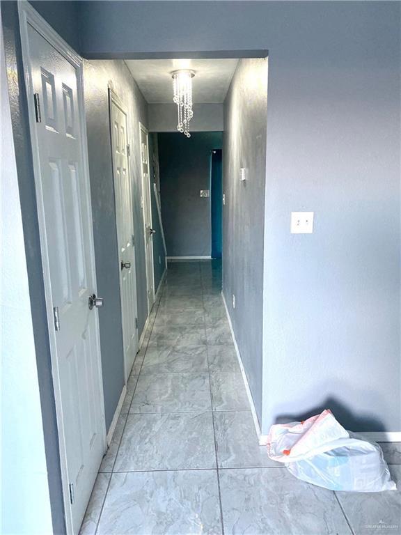 Building Photo - 25 South Dr