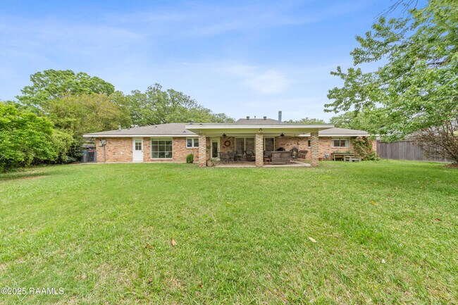 Building Photo - 111 Tackaberry Rd