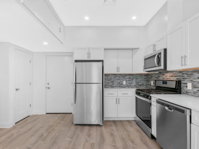 Building Photo - 1 bedroom in Everett MA 02368