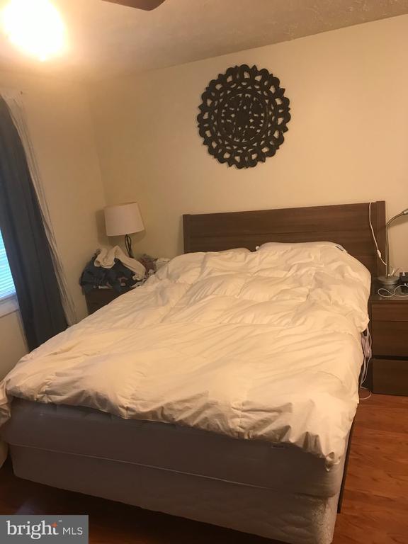 Building Photo - 8320 Brookvale Ct