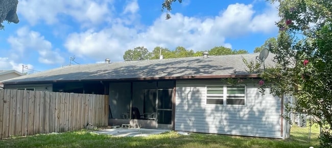 Building Photo - 8085 Omaha Cir