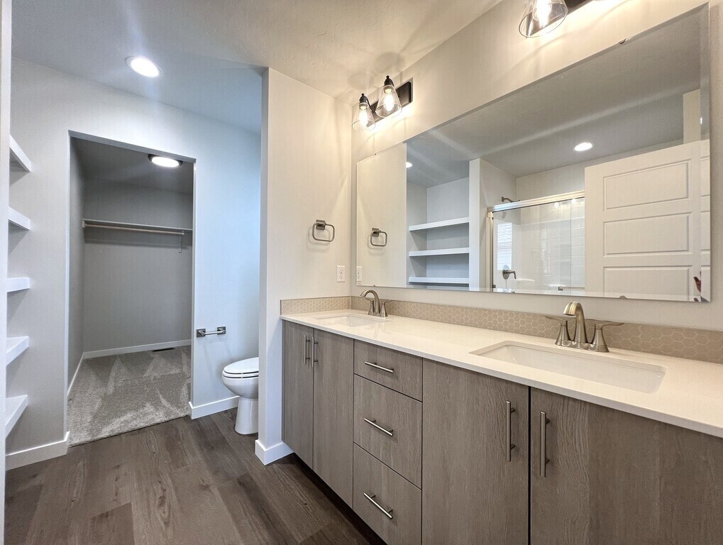 Building Photo - 3089 E Mossy Creek Dr