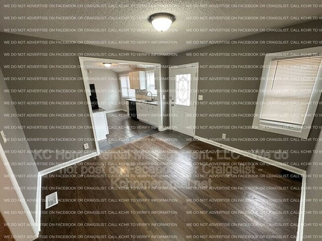 Building Photo - 3416 S Overton Ave