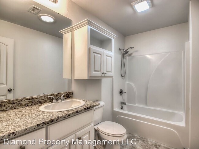Building Photo - 4 br, 3 bath House - 197 Bent Tree Loop
