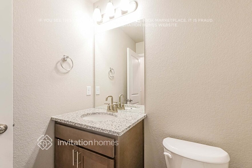 Building Photo - 11747 Mission Peak Pl