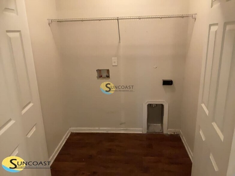 Building Photo - 8166 Coral Vine Ct