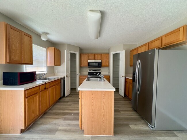 Building Photo - Two-Story Corner Lot!