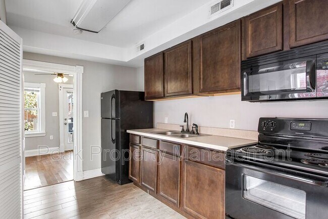 Building Photo - 711 Chimborazo Blvd