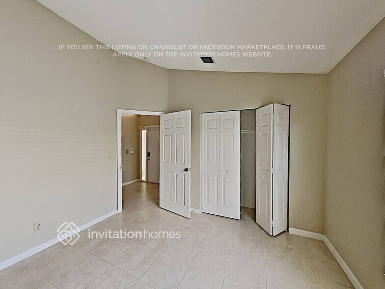 Building Photo - 1737 Barnstable Rd