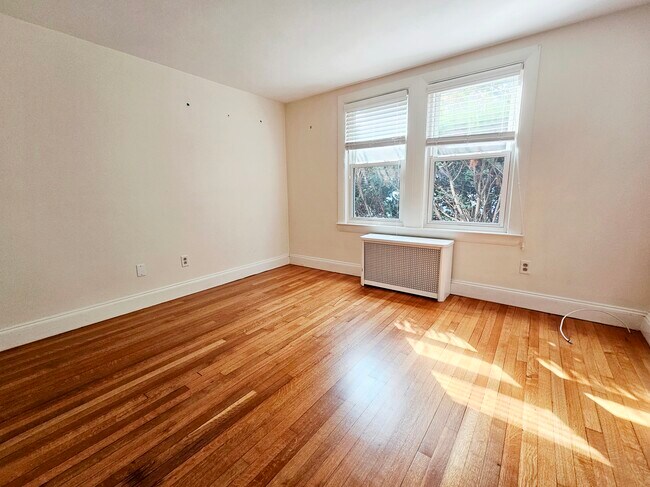 Building Photo - 11 Keefe Ave