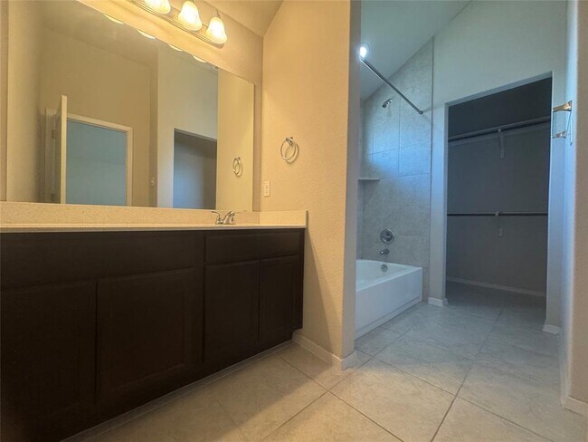 Building Photo - 11313 Lago de Garda Dr