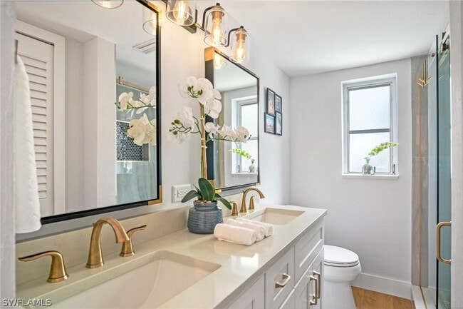 Building Photo - 1275 7th Ave N