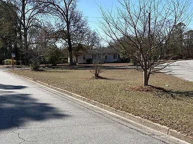 Building Photo - 2534 Cole Dr