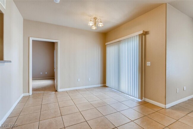 Building Photo - 7255 W Sunset Rd