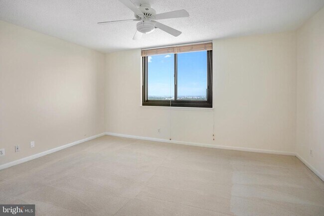 Building Photo - 5505 Seminary Rd