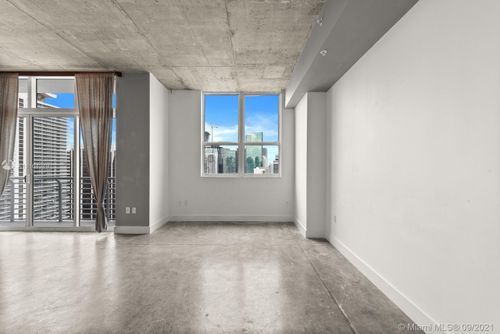 Building Photo - 133 NE 2nd Ave