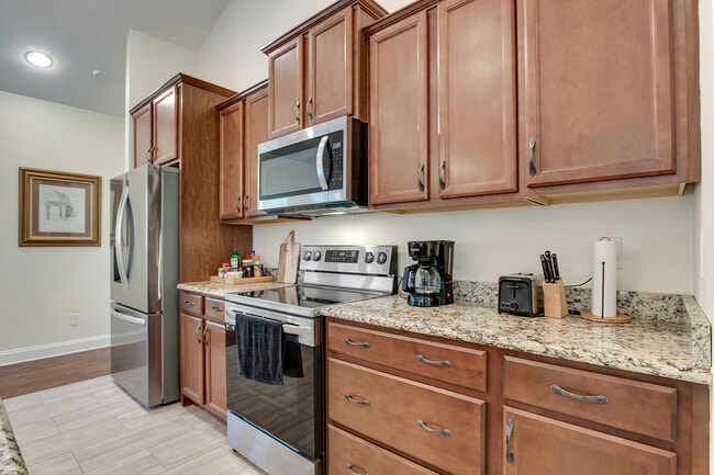 Building Photo - 134 Daleyuhski Way