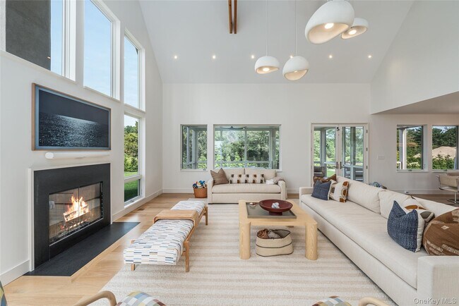 Building Photo - 610 Wildberry Ln