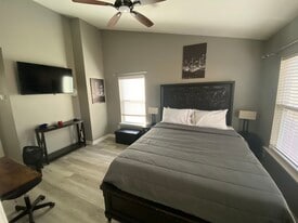 Building Photo - 1269 Liberty Pky NW