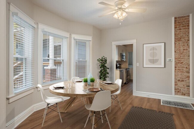 Building Photo - 4122 Locust St