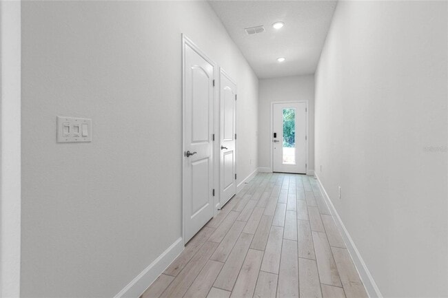 Building Photo - 559 Coronado Cv Rd