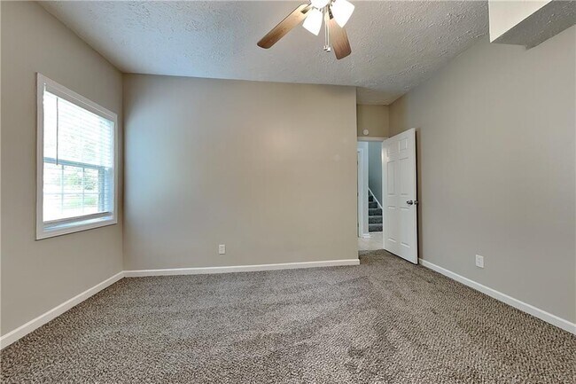 Building Photo - 353 Wildwood Ct