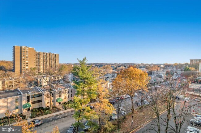 Building Photo - 5300 Holmes Run Pkwy