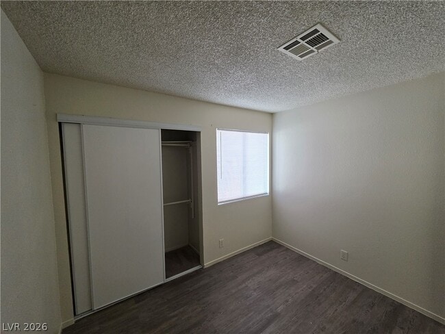 Building Photo - 5049 Spencer St