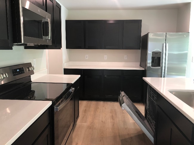 Building Photo - 133 Davis Grove Ln