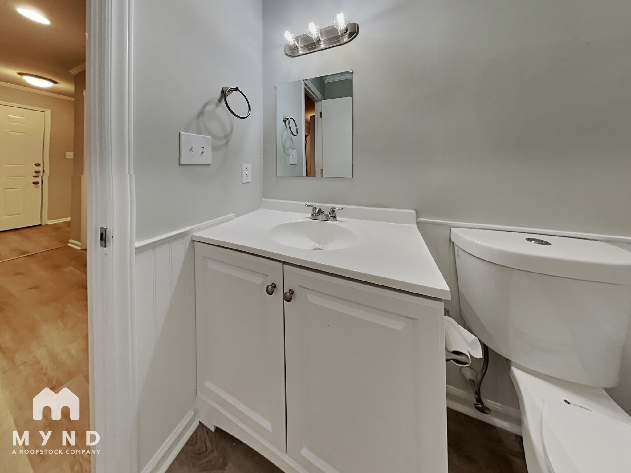 Building Photo - 20104 Balsam Ct