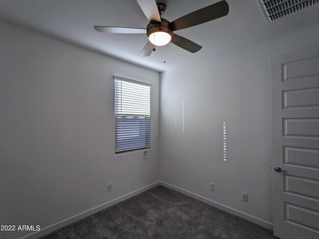 Building Photo - 16846 W Las Palmaritas Dr