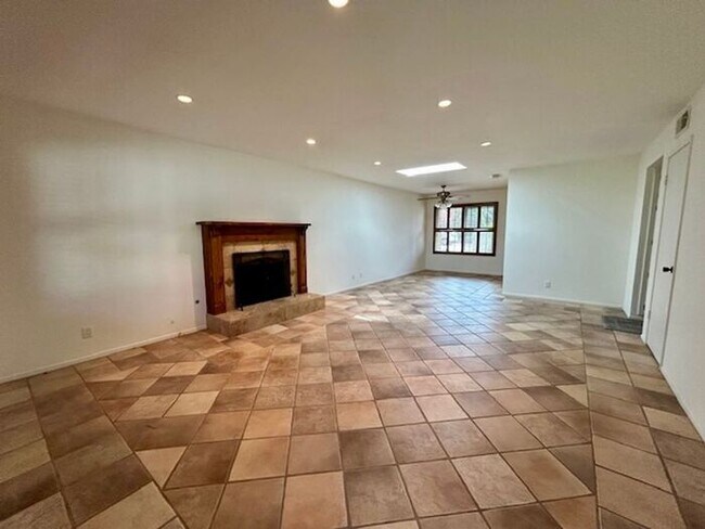 Building Photo - Lovely Two Story Villa Pino Condo - Availa...